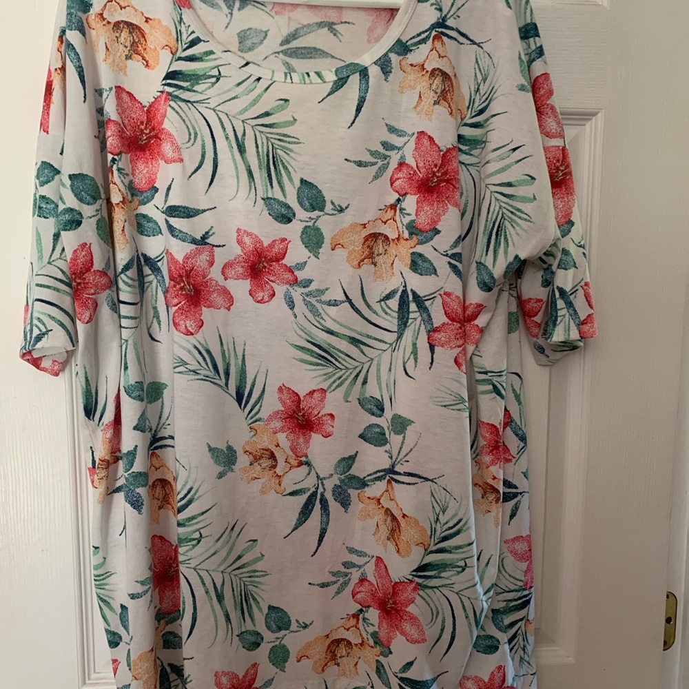 LulAroe clothes - Picture 3 of 7